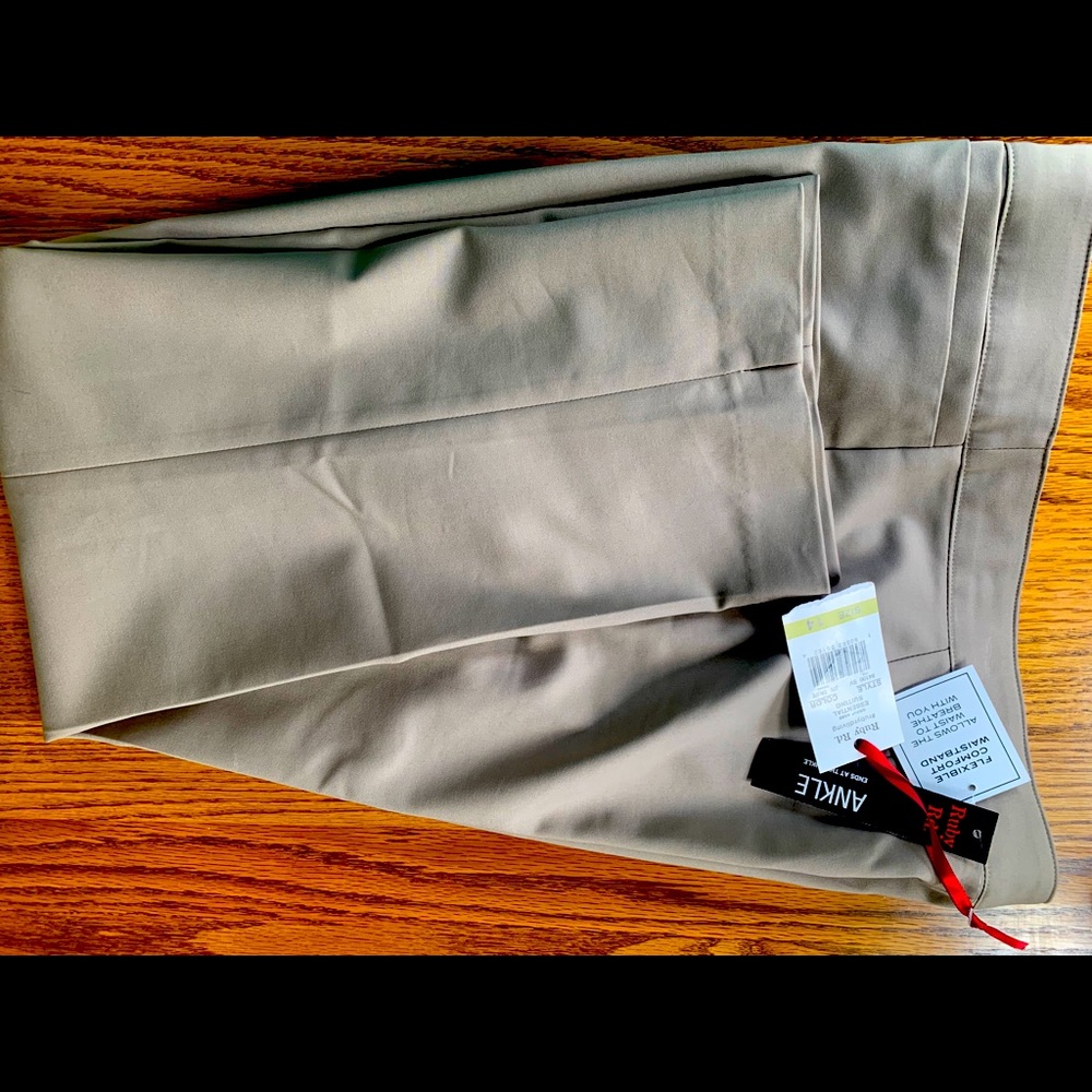 Ruby Rd. Ankle pants